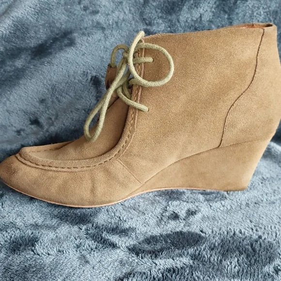 Rebecca Minkoff Suede Leather Tassel Ankle Wedge Booties, 8M - Picture 4 of 11